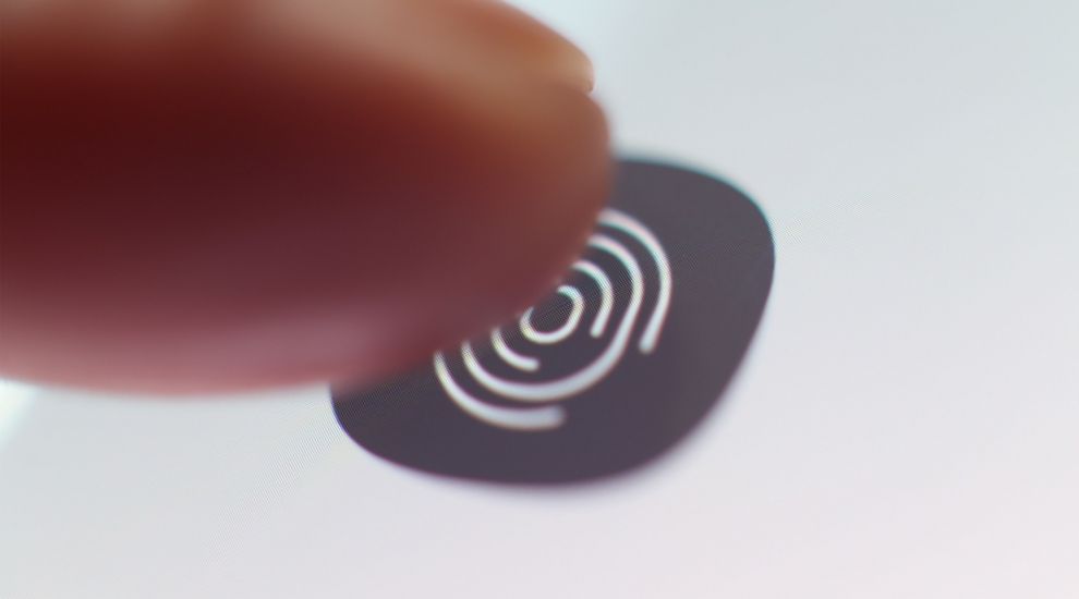 Fingerprint scanner flaw fix coming as soon as next week – Samsung