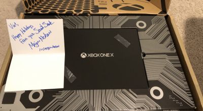 This lucky Reddit user got a rather generous director of Xbox Live as his Secret Santa