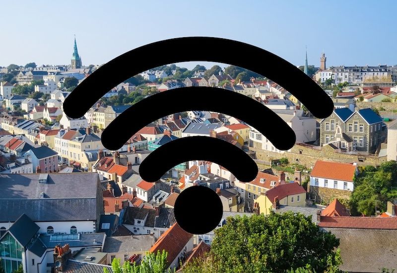Guernsey lags behind in broadband speeds