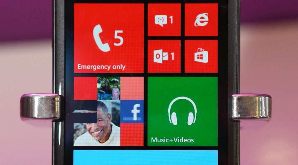 Windows Phone moves closer to death as Microsoft ends notification support for two software versions