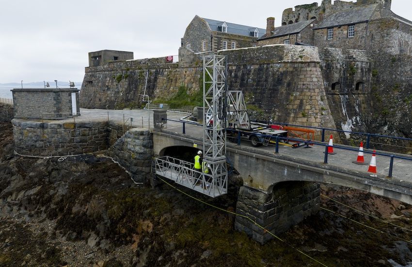 Maritime bridge specialists appointed