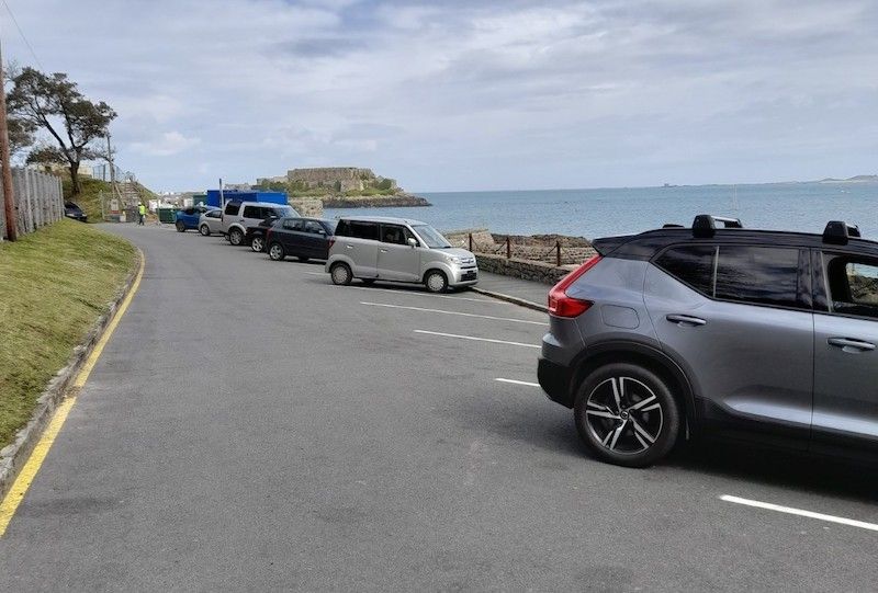 Parking lines redrawn at La Vallette