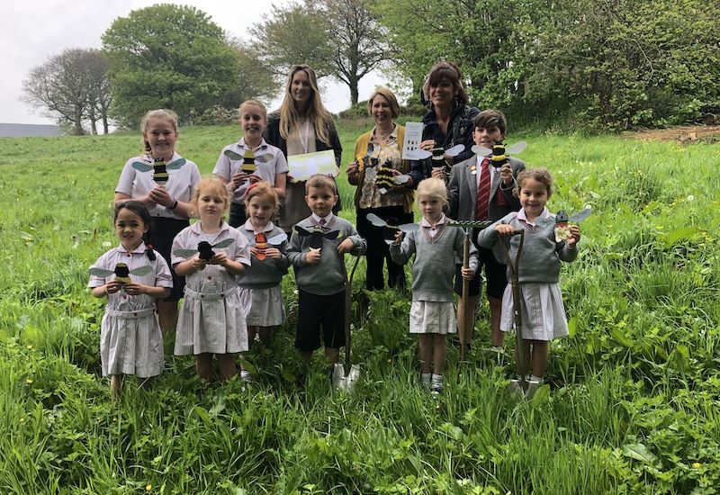 Children get sowing to protect the bees