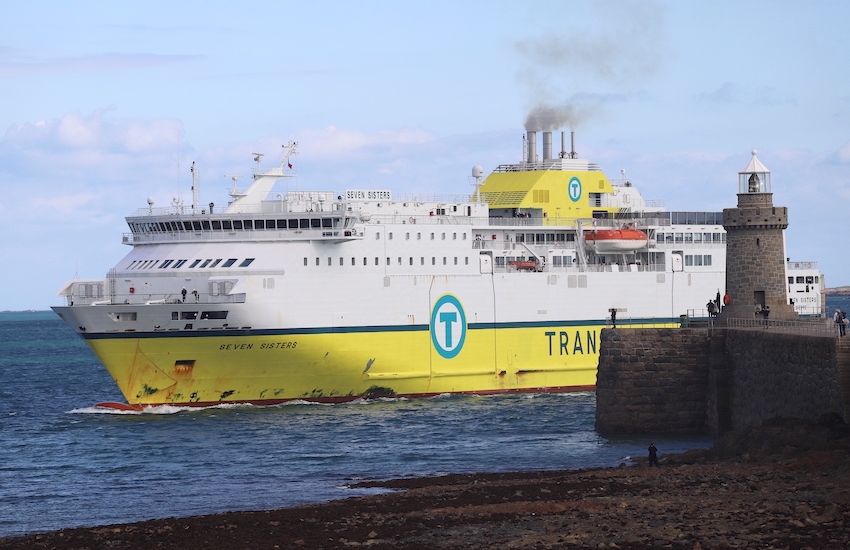 GALLERY: DFDS’ Seven Sisters has “successful” visit to St Peter Port