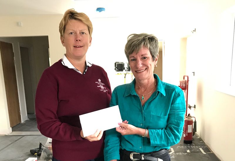 Royal Guernsey Golf Club Ladies’ donate funds to Guernsey Chest and Heart