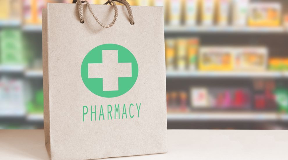 CI Coop plans to snap up Lloyds pharmacies