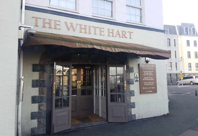 The White Hart to close