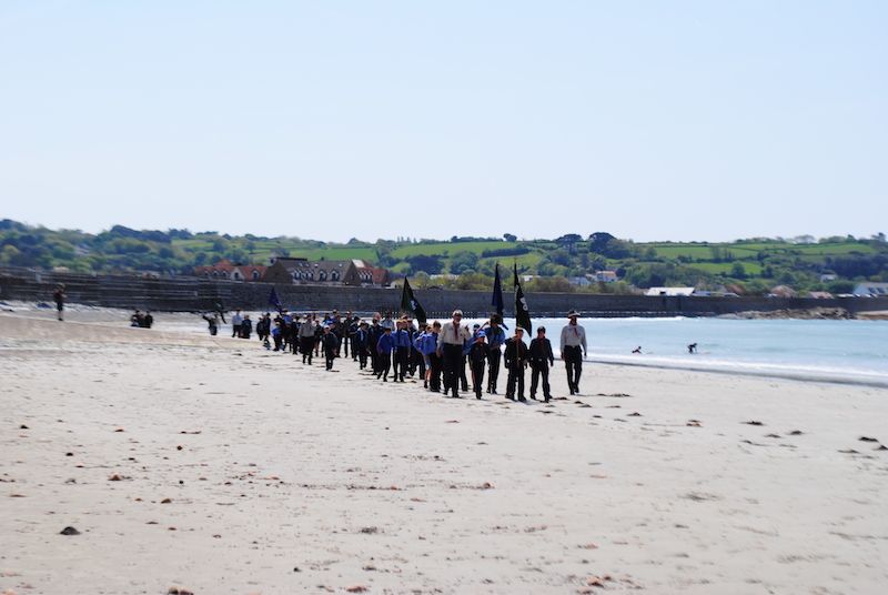 Guernsey Scouts in worldwide walk