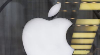 Apple to tutor women in tech in bid to diversify industry