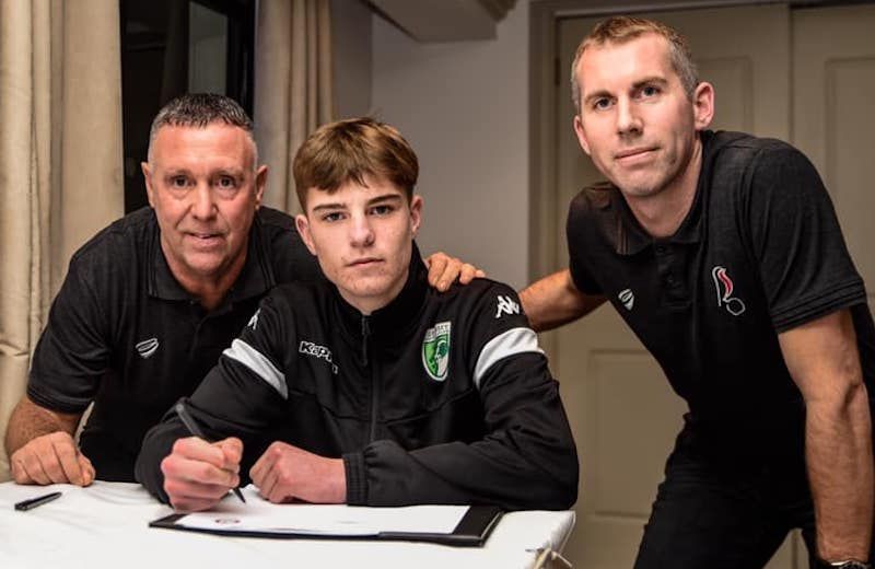 Guernsey FC teenager signs for Bristol City