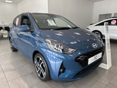 Hyundai i10 5Dr HAT 1.0 MPi 63ps Premium NAV 