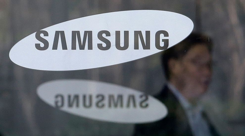 Q&A: What does the Apple and Samsung patent case mean for the smartphone sector?