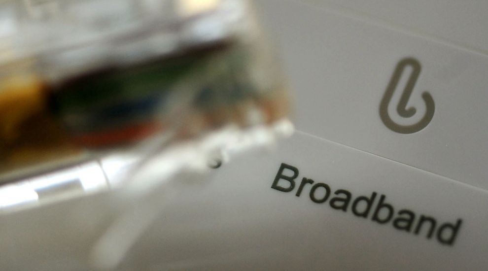 Hull becomes ‘the first full fibre city in the UK’
