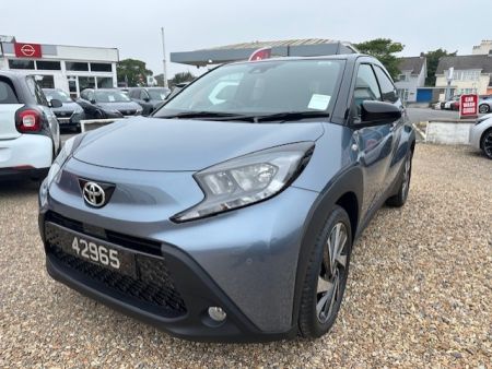 Toyota Aygo X Edge Auto + Parking Pack 