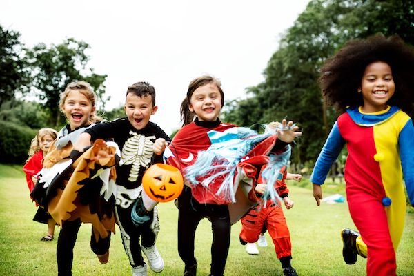 Happy Halloween: Advice for trick or treaters