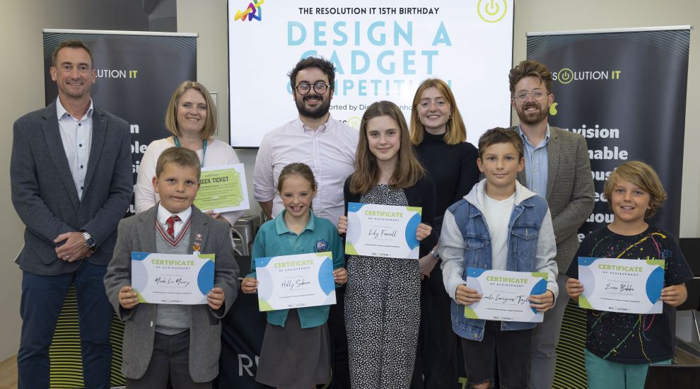 Resolution IT names winners of Design a Gadget Competition