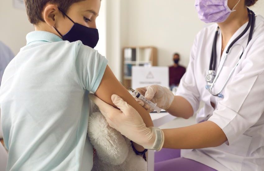 Decision awaited on vaccinating 5-11 year olds in covid risk groups