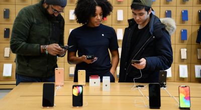 Apple ‘can’t rest on its laurels’ with new iPhone announcement