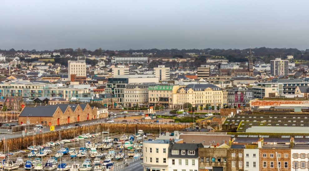 Guernsey dips below Jersey in international credit ratings